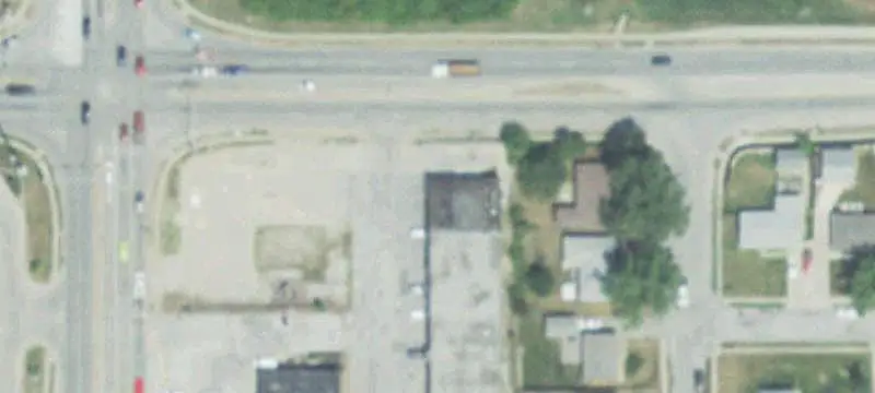 Freestanding Storefront Property