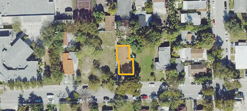 Commercial Land