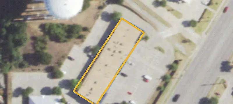 Multi-Tenant Retail Center