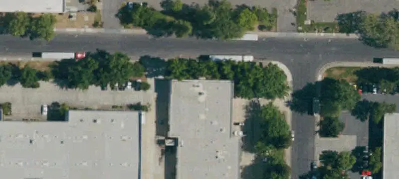 Flex Space with Grade-Level Access