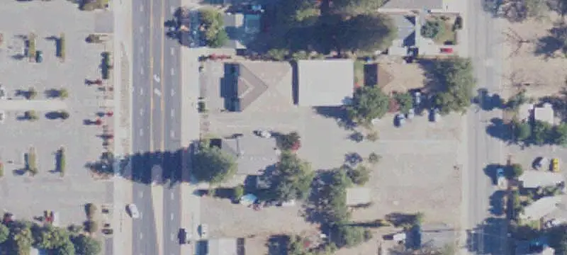 Commercial Land with Street Utilities