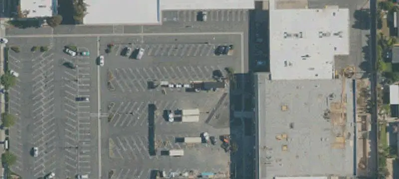 Sprouts-Anchored Shopping Center