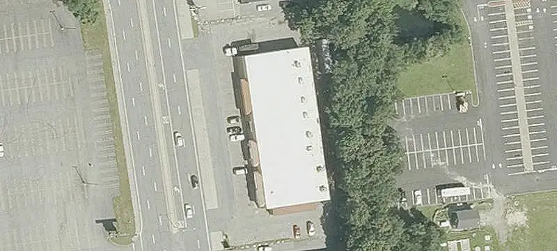 Retail Storefront with Kitchen Area