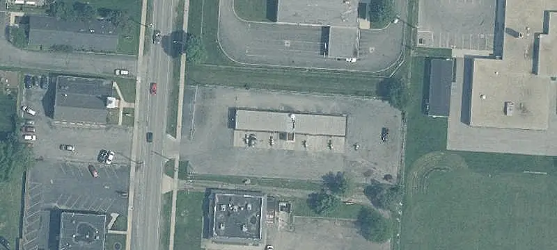 8-Bay Self-Service Car Wash