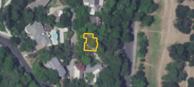 Commercial Land Near Mixed-Use Projects
