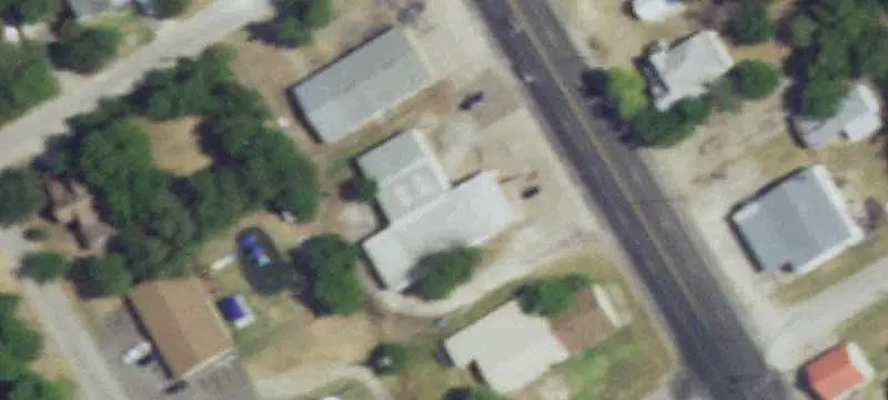 Automotive Shop with 4 Bays