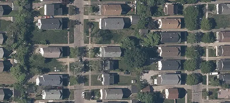 Duplex with Separate Utilities