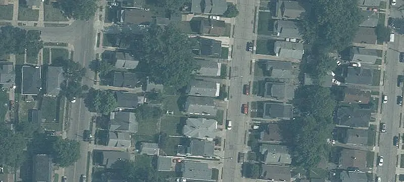 Duplex with Separate Utilities