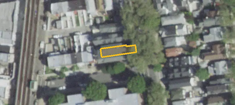 Six-Unit Brick Apartment Building