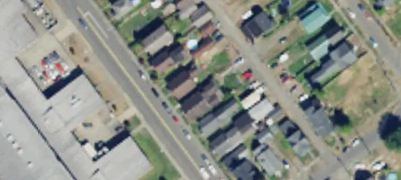 Three-Unit Triplex with Mixed Layout