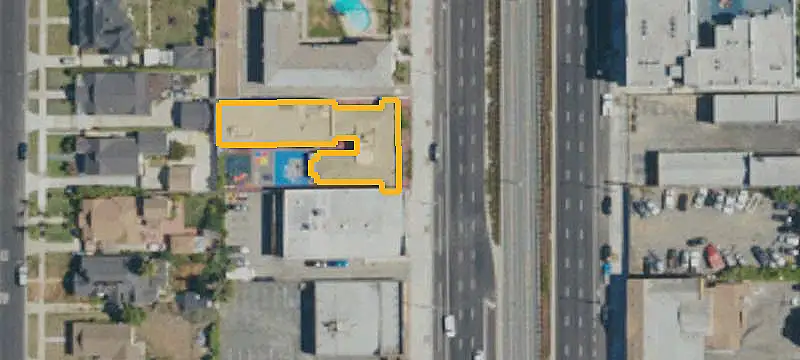 Commercial Land with Existing Structure