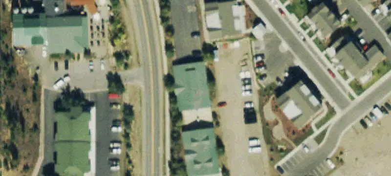 End-Unit Storefront Property