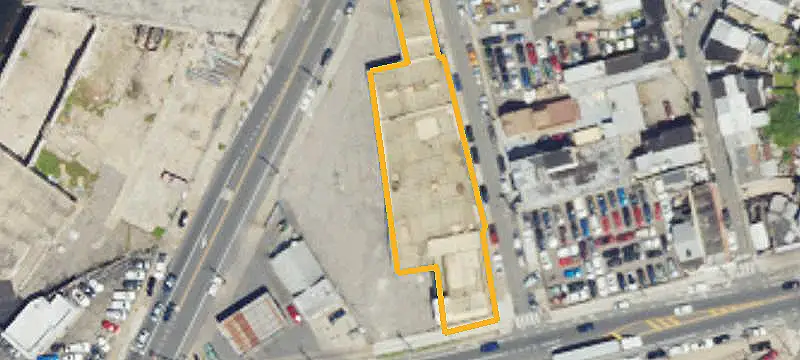 Self-Storage Property Near Transit