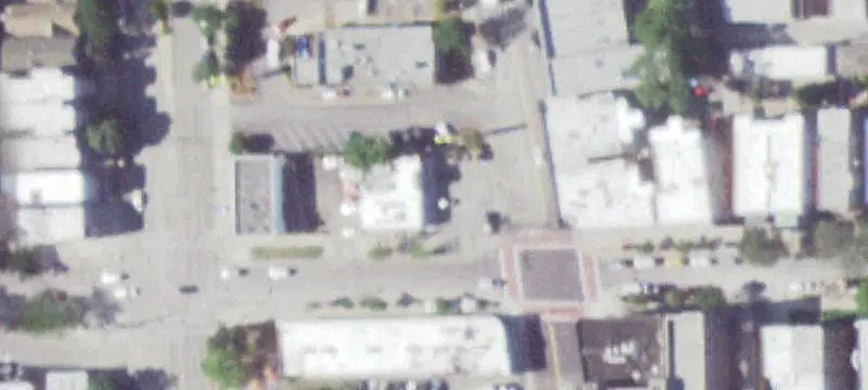 Dunkin Donuts and Primo Pizza Strip Mall