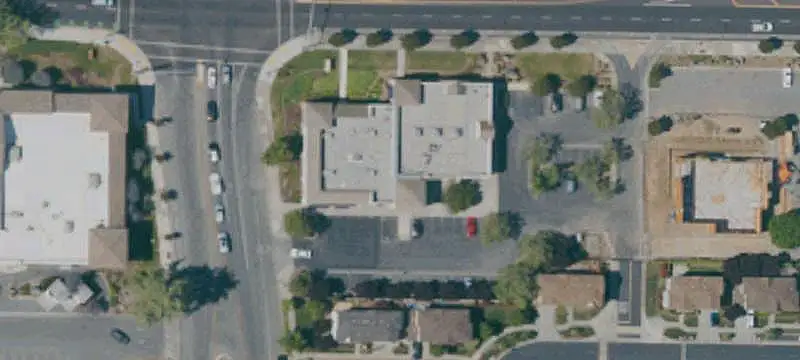 Anchored Shopping Center