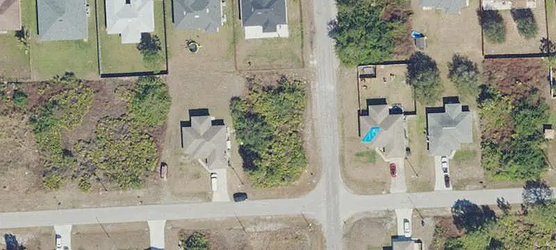 2600 24th Street Southwest, Lehigh Acres, FL 33976
