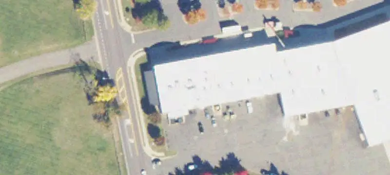 9-Unit Retail Strip Center
