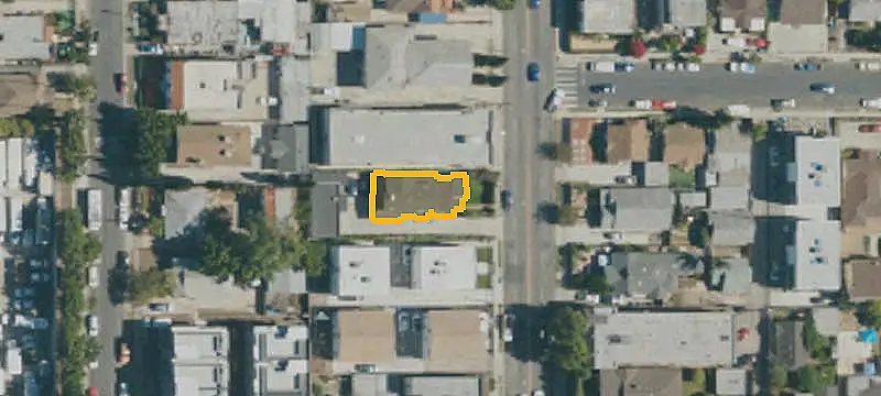 Triplex with RD1.5 Zoning