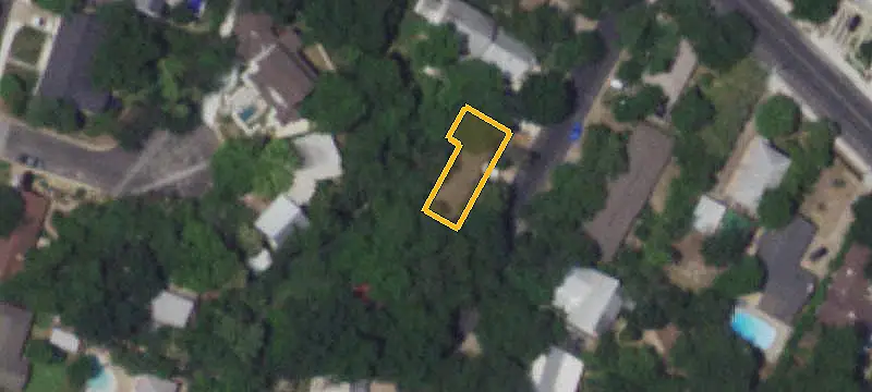 Duplex with Private Yards