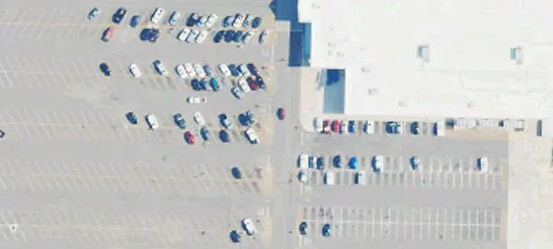 Multi-Tenant Shopping Center