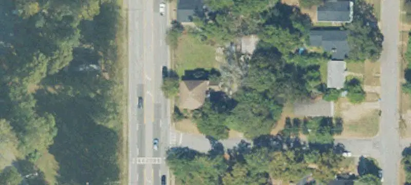 Mixed-Use Property with Warehouse