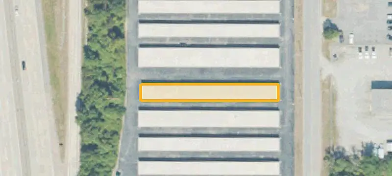 Single-User Warehouse with High Ceilings