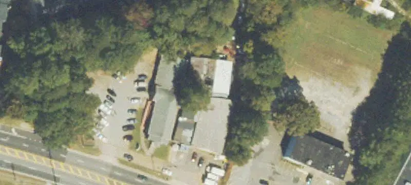 Auto Service Building with Storage