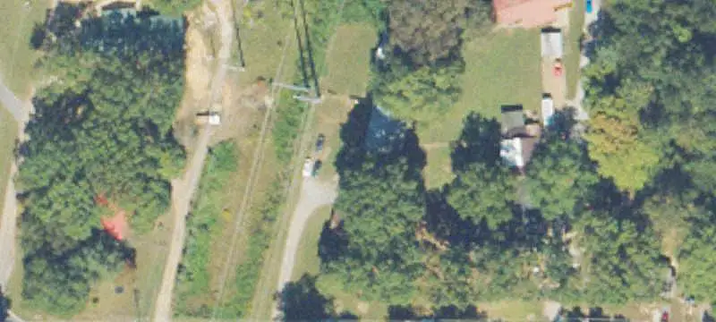 4-Building Leased Shopping Center