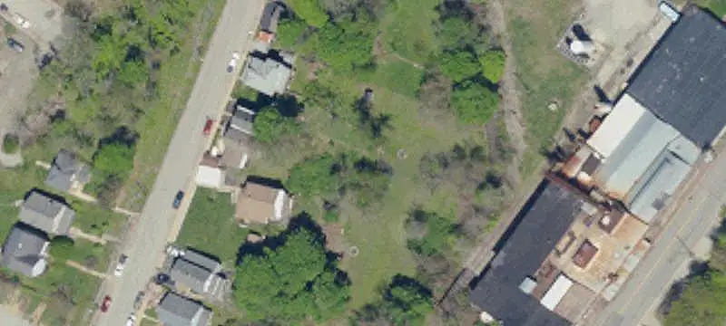 Mixed-Use Property with Apartment