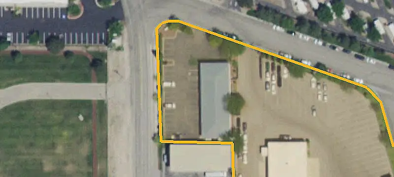 Airport-Adjacent Commercial Land