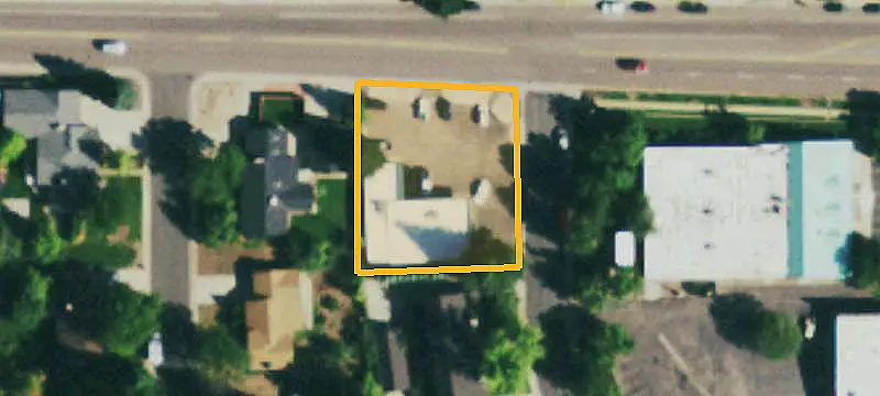 7-Unit Apartment Building