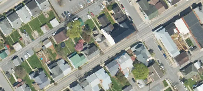 Downtown Duplex with Two Apartments