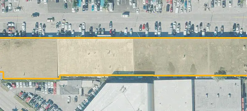 Industrial Flex Space with Loading Door