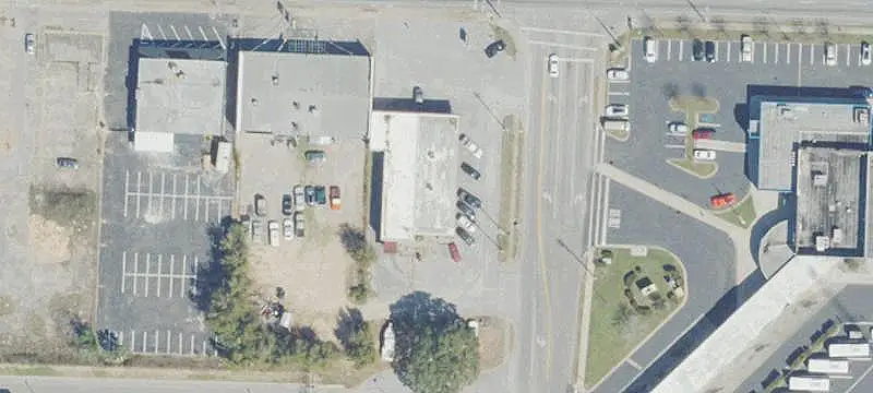 Retail Space with Flexible Layout