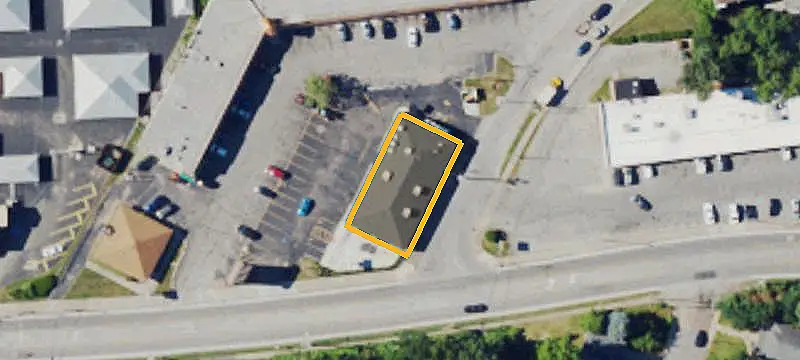 Freestanding Drive-Through Restaurant