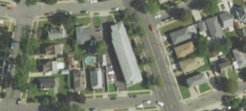 15-Unit Apartment Building