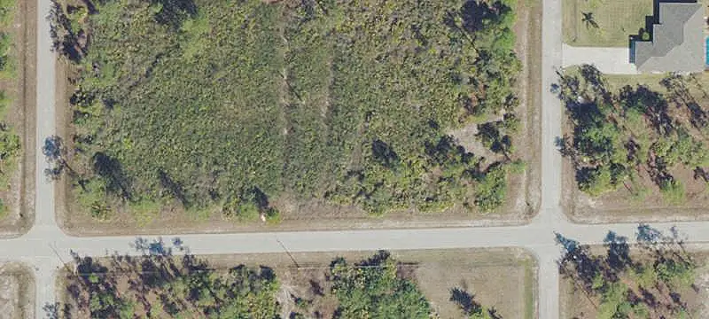 1805 East 13th Street, Lehigh Acres, FL 33972