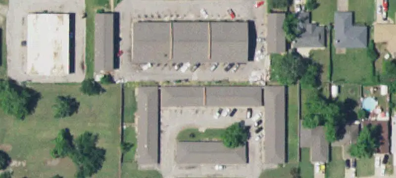 34-Unit Renovated Apartment Building