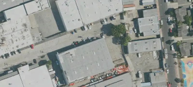 Freestanding Warehouse with Loading Doors