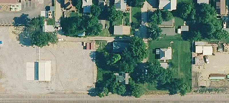 Commercial Land