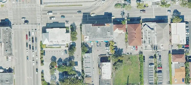 Open-Layout Retail Space