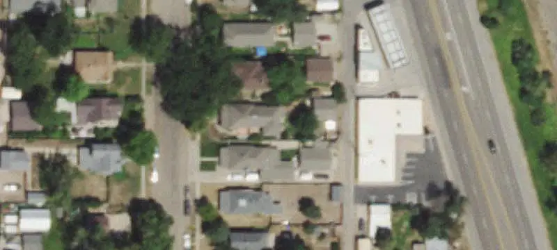 NNN-Leased Oil Change Building