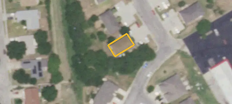Four-Unit Quadplex with Corner Setting