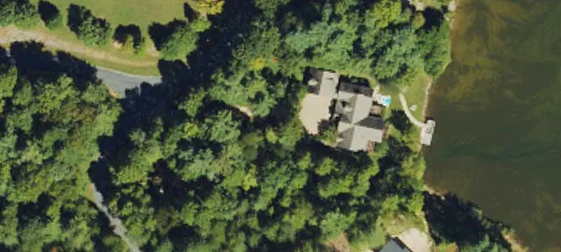 Level Waterfront Land