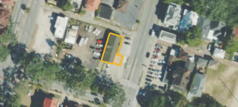 Automotive Property with Two-Bay Garage