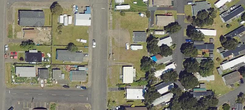 Four-Lot Mixed-Use Property