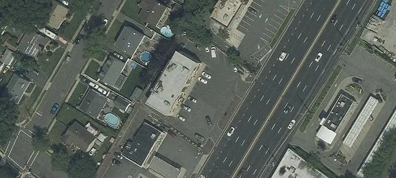 Second-Floor Retail Space