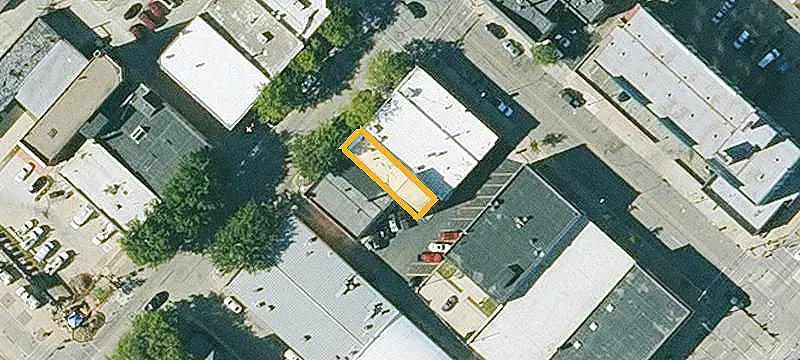 Bar and Entertainment Venue