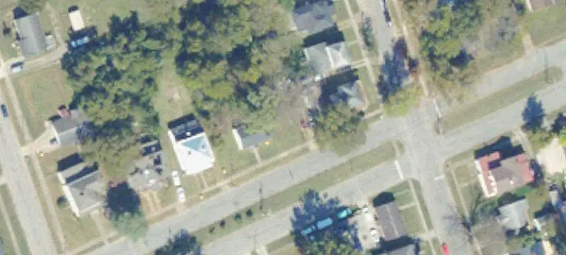 Updated Duplex with Front Porches