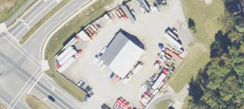 Commercial Pad Site at Signalized Intersection